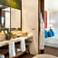 The Fives Downtown Hotel & Residences, Curio Collection by Hilton