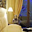 Country Club Hotel & Suites