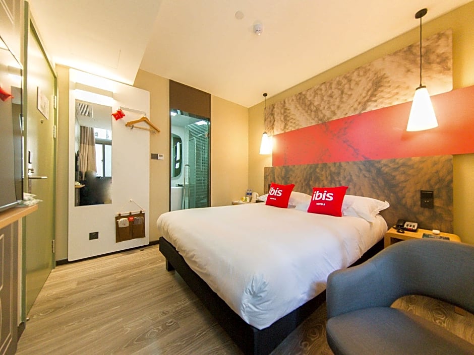Ibis Hefei Pedestrian Street Hotel Hotel – Hefei, VA