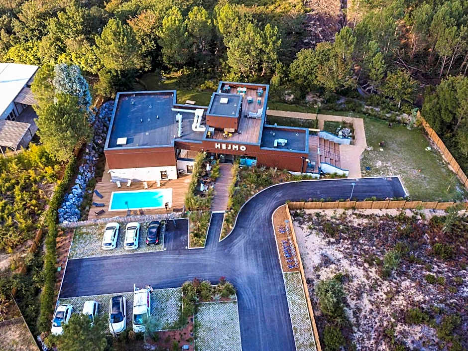 HEJMO Hostel