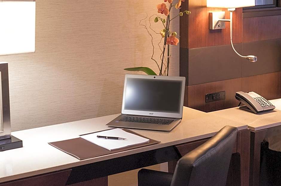 The Warwick Hotel Rittenhouse Square Philadelphia