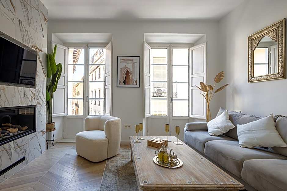 Arabica Suites - Lujosa Vivienda con Suites Chimeneas en Granada - Centro