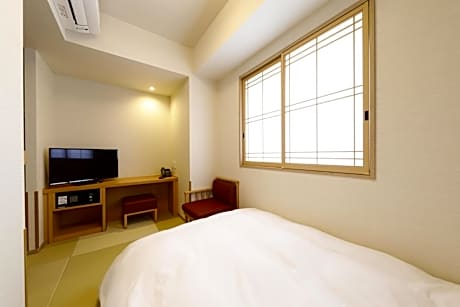 Standard Double Room with Breakfast Included