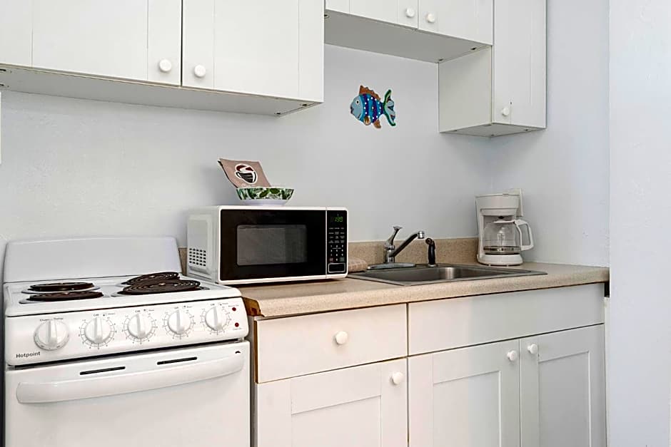 Sabal Palms Inn