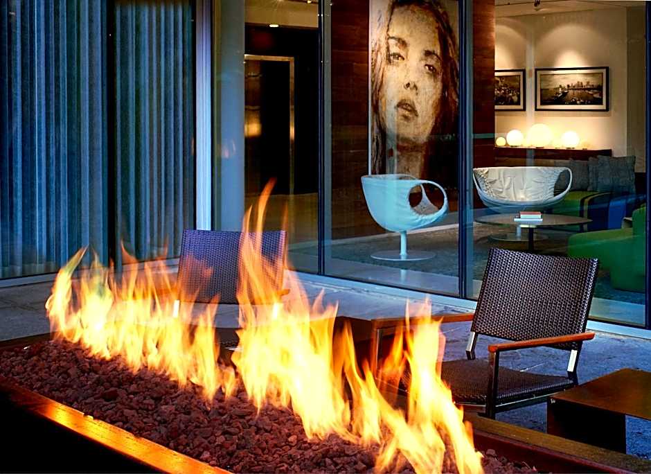 The Hotel Zags Portland