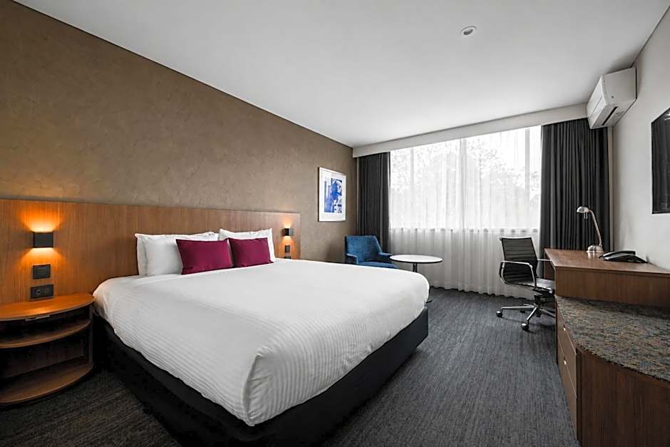 Mercure Sydney St Leonards
