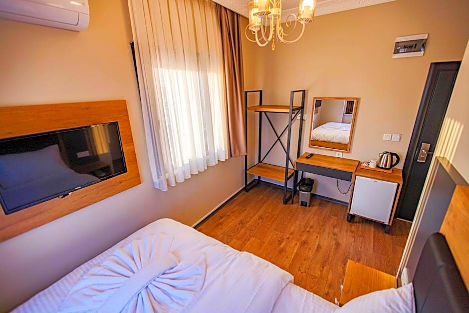 Grand Balyan Hotel & Restaurant