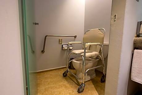 Standard Double Room with Two Double Beds - Disability Access