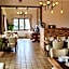 Hotel Westendia and Free Parking Top Breakfast