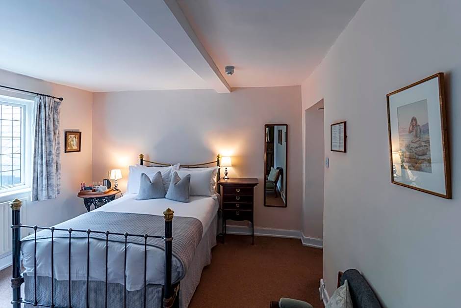 Spread Eagle Inn