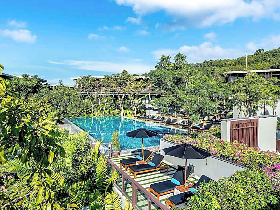 Pullman Phuket Arcadia Naithon Beach Resort