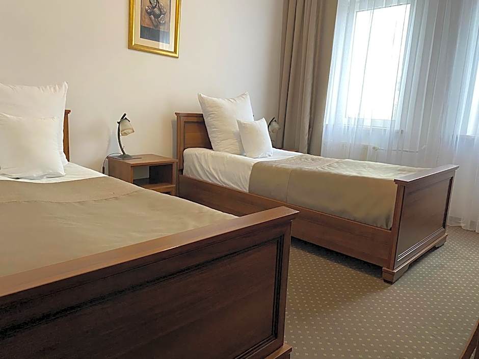 Photo 1 of 5 of 2 Beds