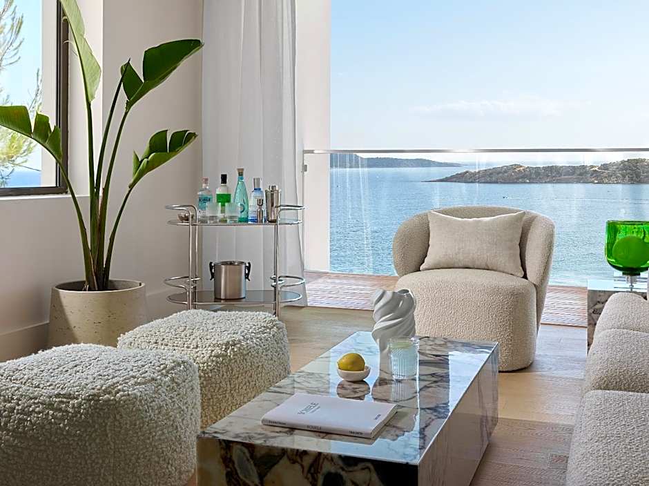 The Roc Club, A Grecotel Hotel to Live