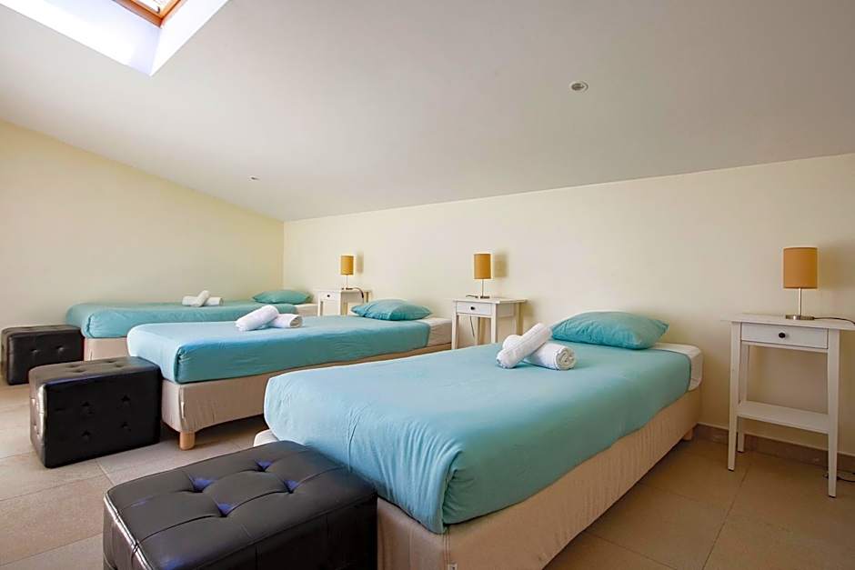 Peniche Surfcamp Hostel