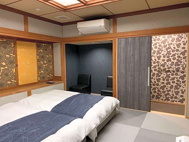 Yunokura Tsuruya