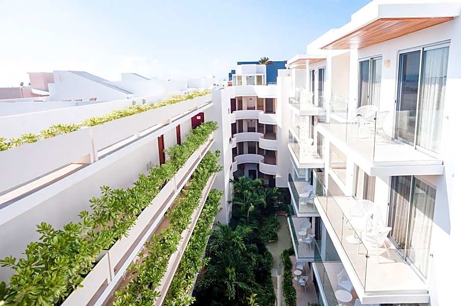 Antera Hotel & Residences
