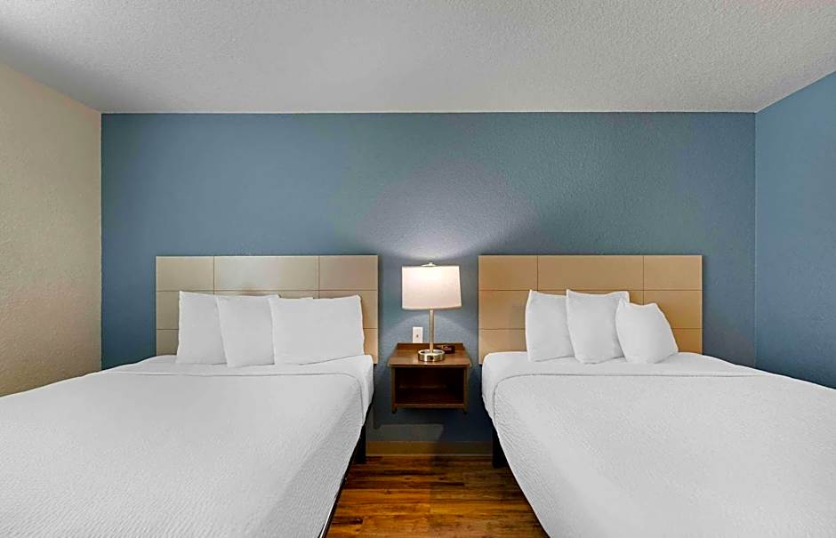 Extended Stay America Select Suites - Tampa - Northeast