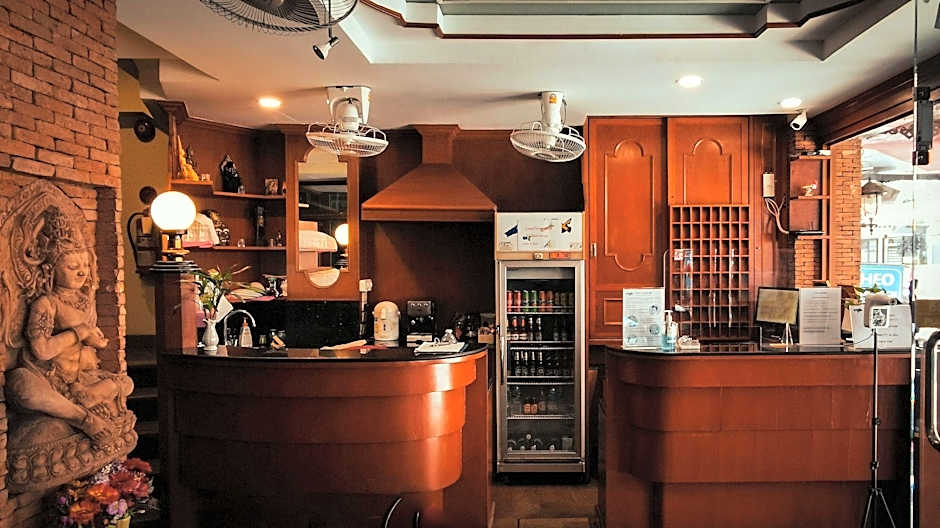 Max Residence