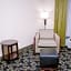 Holiday Inn Express Hotel & Suites Raleigh Sw - At Nc State