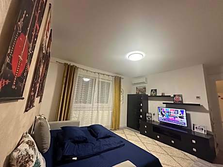 One room Poitiers NEW Towers 10 min Pallas Mall