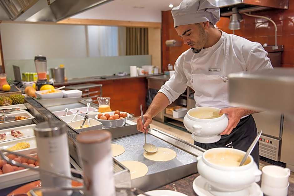 Valentin Somni Hotel & Suites