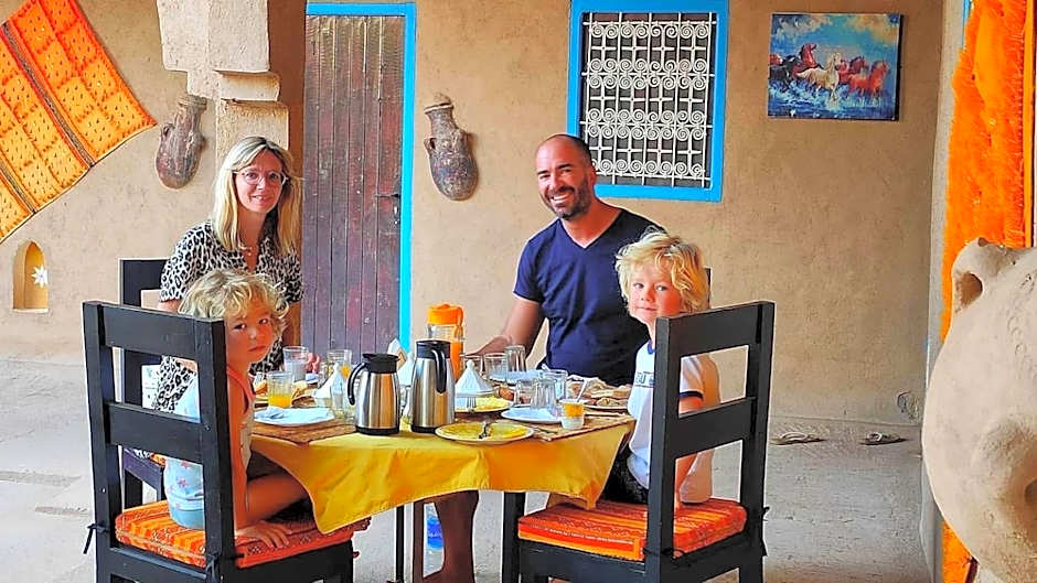 Porte De Sahara Ouzina