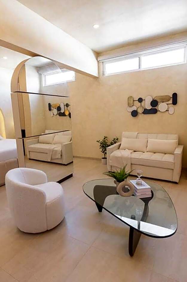 Presidential Studio with Gated Parking at Casas Sanblu