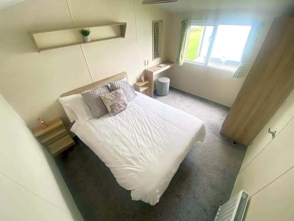 CW77 St Osyth Beach Holiday Park