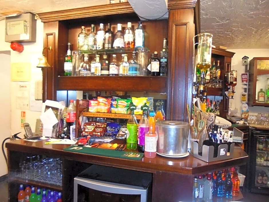 The River Don Tavern and Lodge