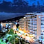 Hotel Oasis