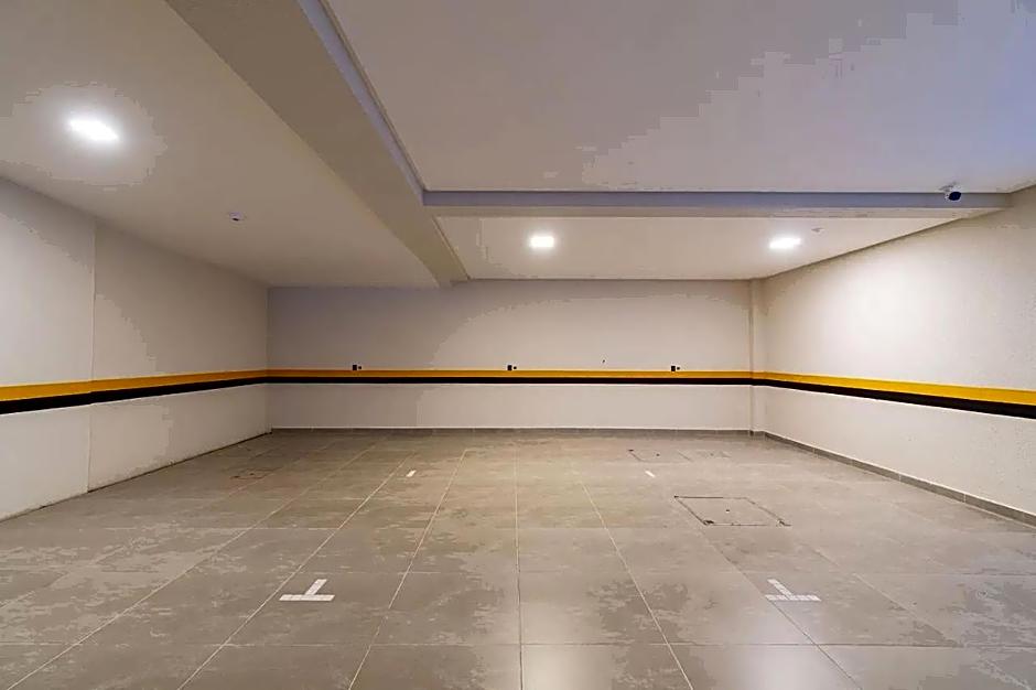 AION suítes 102 - Compacto e luxuoso Loft - Rooftop com piscina e academia - À poucos passos da praia