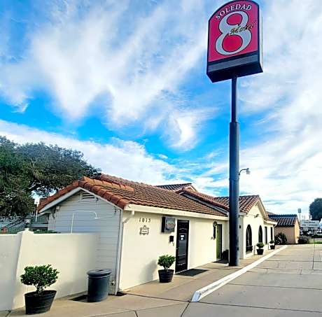 Soledad Motel 8