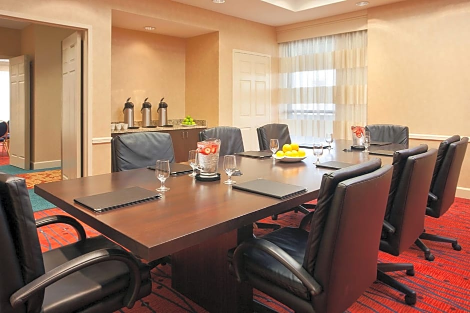 Sonesta ES Suites San Antonio Downtown Alamo Plaza