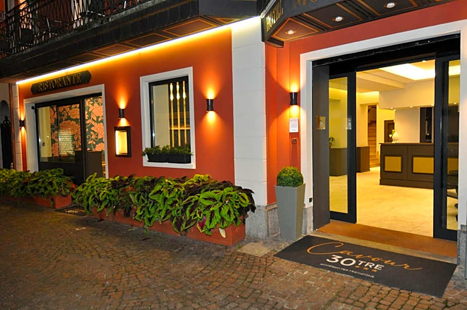 Cavour 30TRE - Hotel Moderno