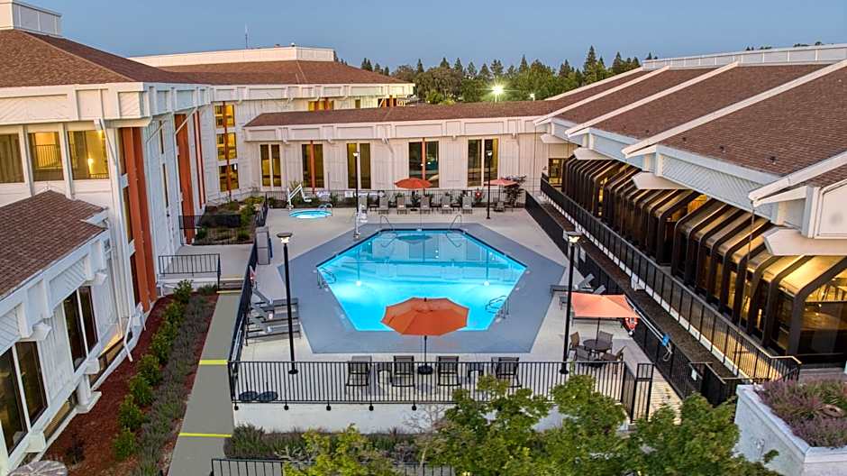 DoubleTree By Hilton Sacramento