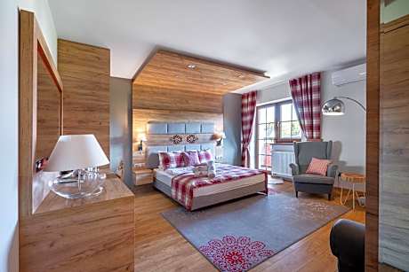 Quadruple Room with Balcony