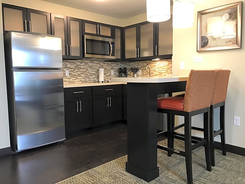 Staybridge Suites Madison - Fitchburg By IHG