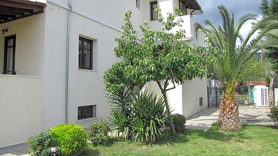 Palirria Hotel & Studios