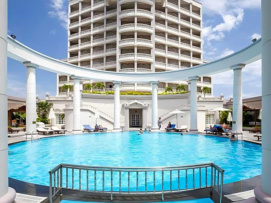 Sunrise Nha Trang Beach Hotel & Spa