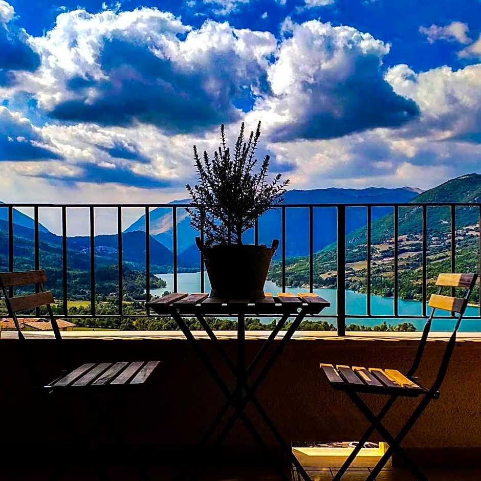 HOTEL HOLIDAYS a Barrea - Natura, Relax e Benessere nel Parco d'Abruzzo