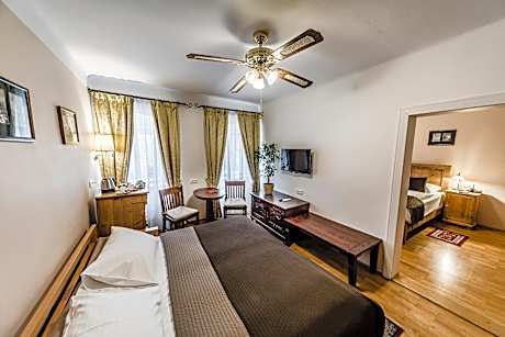 Quadruple Room with View