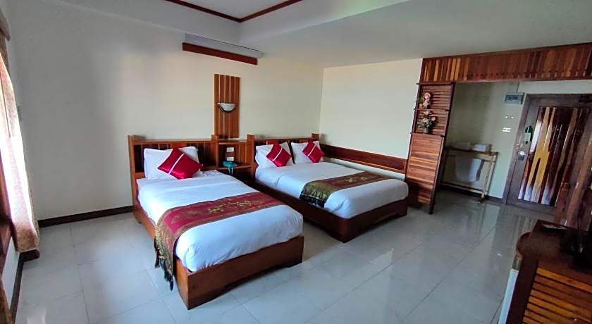 Riverfront Hotel Mukdahan