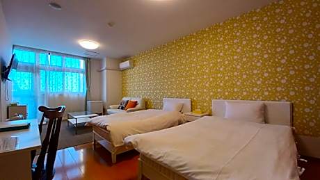 Hotel Swan Lake Nagara