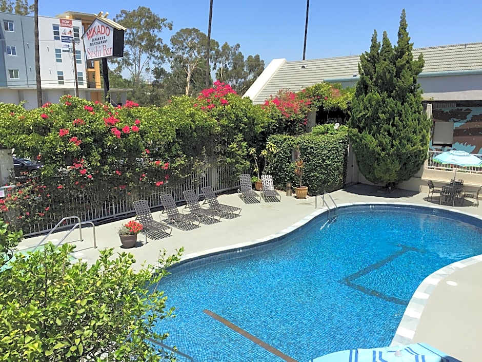Mikado Hotel