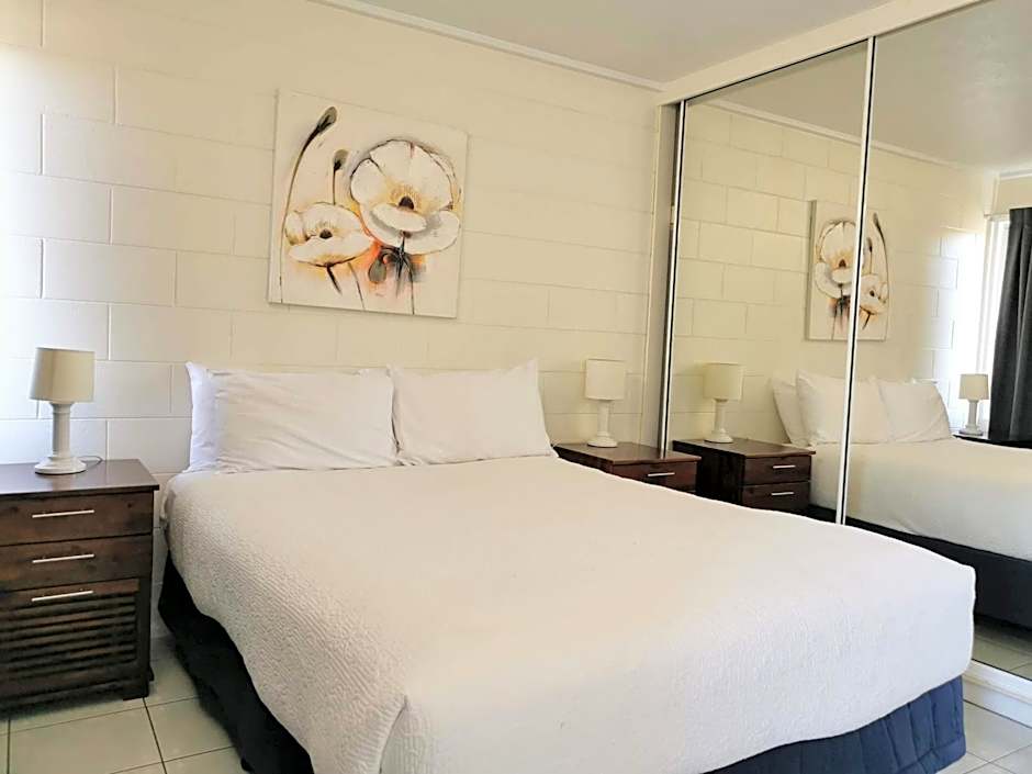 Palm Waters Holiday Villas