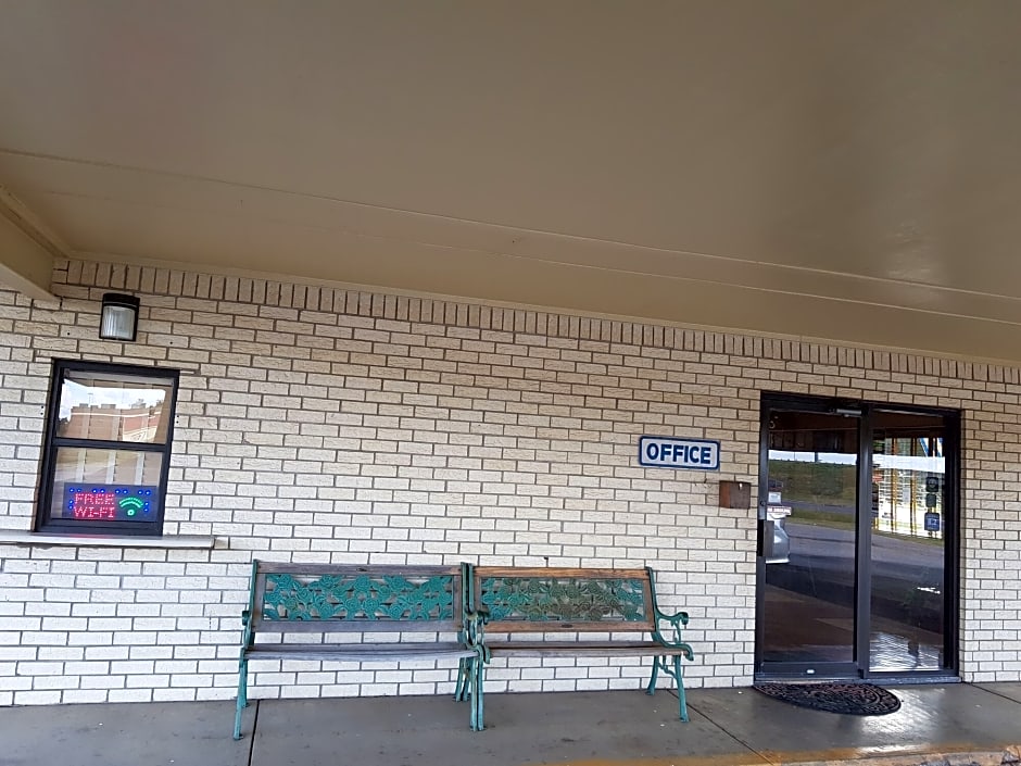 Budget Host Inn Eastland
