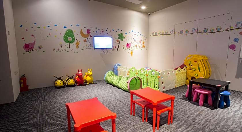 Kiwi Express Hotel – Jiuru