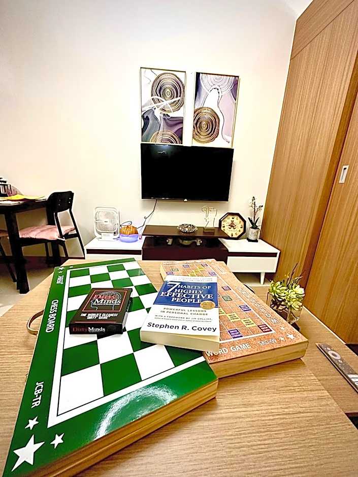 High Rise Condominium with Balcony, Pool, Skygarden, Grand lobby and Working Lounge 28F