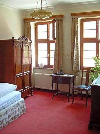 Single Room with Shower