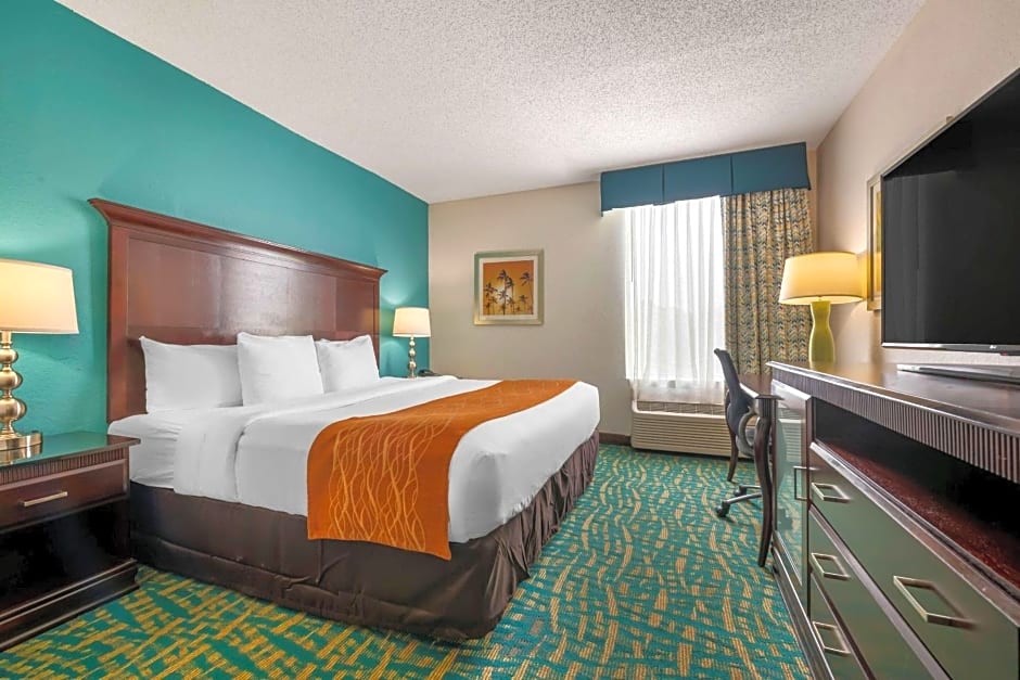 Comfort Inn & Suites Fort Lauderdale West Turnpike